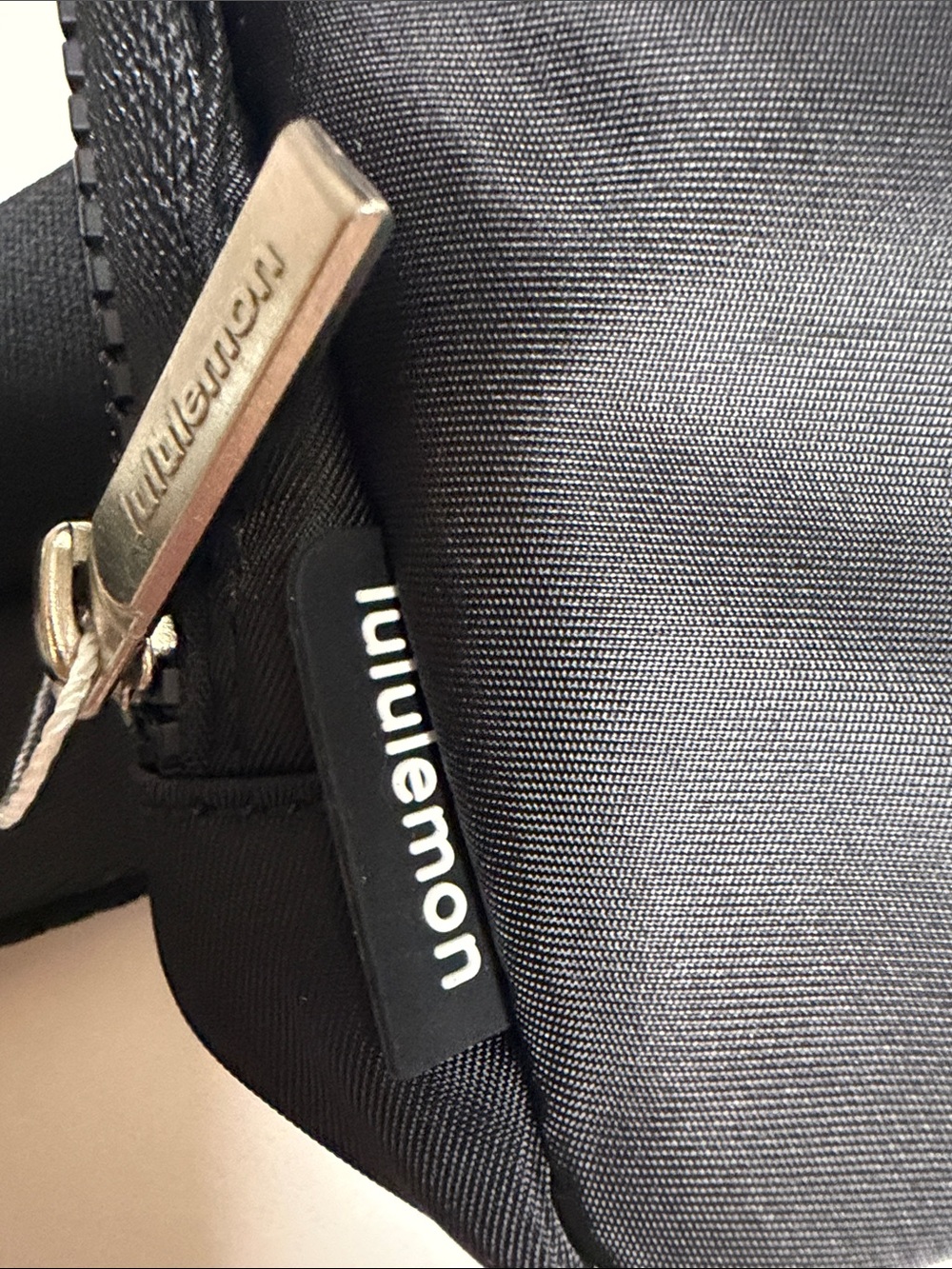 Lululemon Black Zip belt bag - Picture 13 of 14